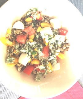Lire la suite à propos de l’article Recette de quinoa rouge et blanc en salade sauce asiatique