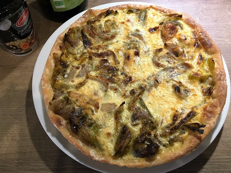 You are currently viewing Tarte pâte feuilletée aux poireaux sans gluten sans lait animal