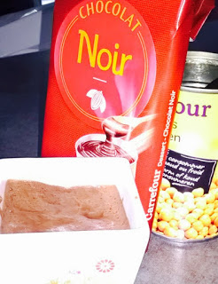 Lire la suite à propos de l’article Mousse au chocolat sans gluten sans oeuf sans lait, Vegan