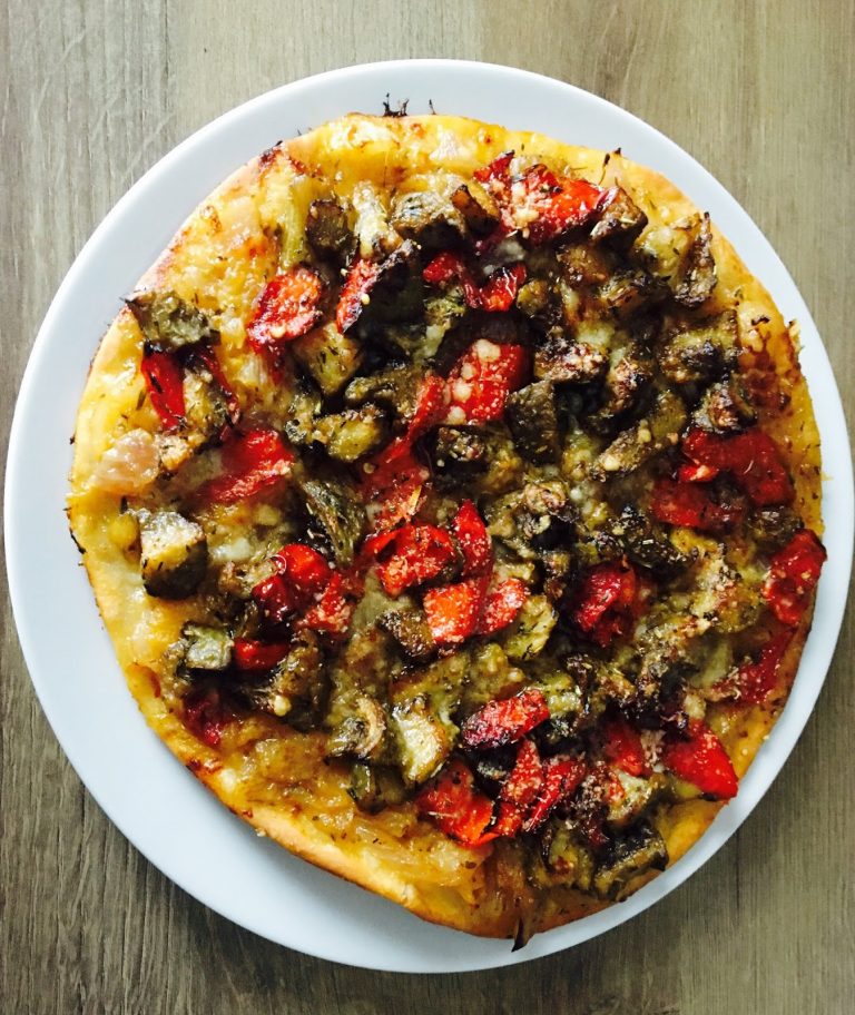 Lire la suite à propos de l’article Pizza aux légumes de saison, sans gluten