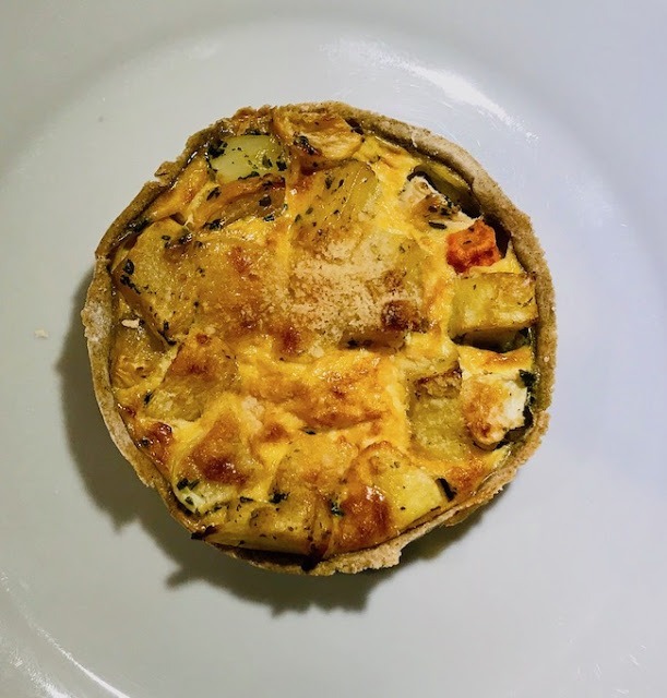 Lire la suite à propos de l’article Tarte salée aux légumes d&rsquo;hiver sans gluten