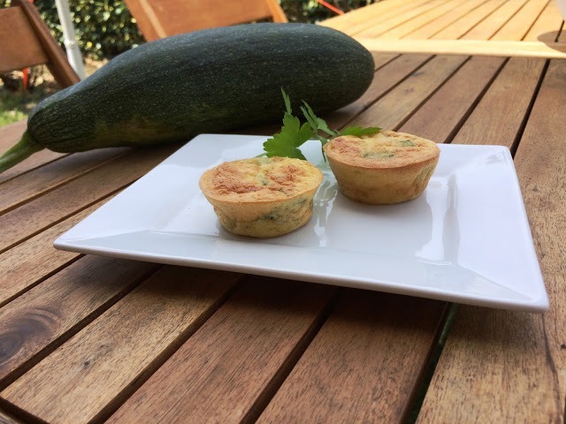 Lire la suite à propos de l’article Clafoutis sans gluten aux courgettes