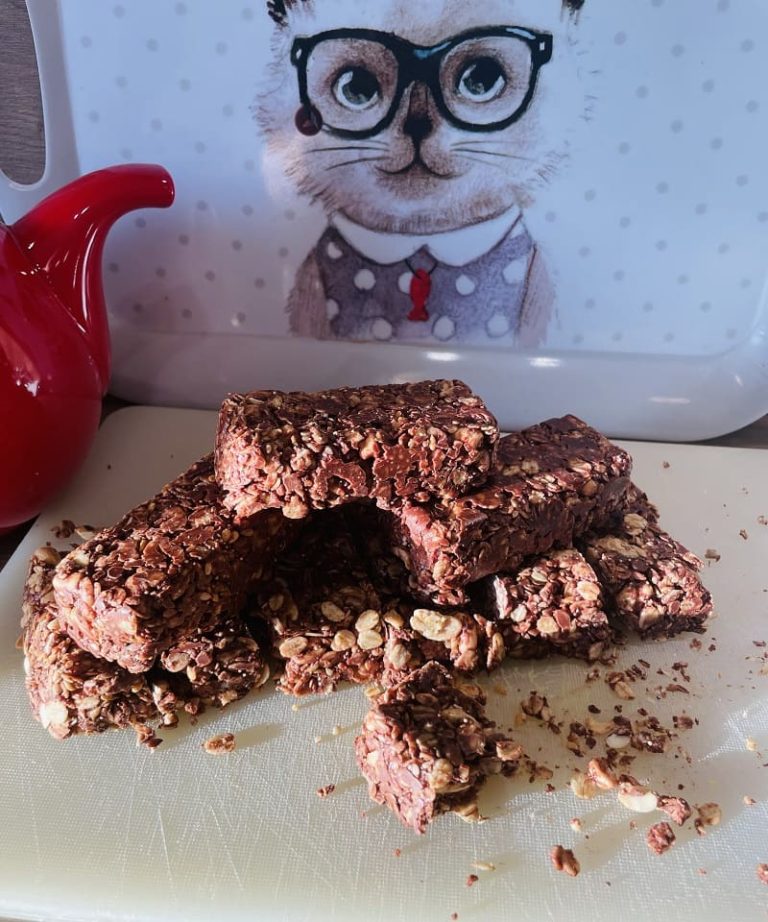 Lire la suite à propos de l’article Barres de céréales au chocolat sans sucre ajouté IG bas