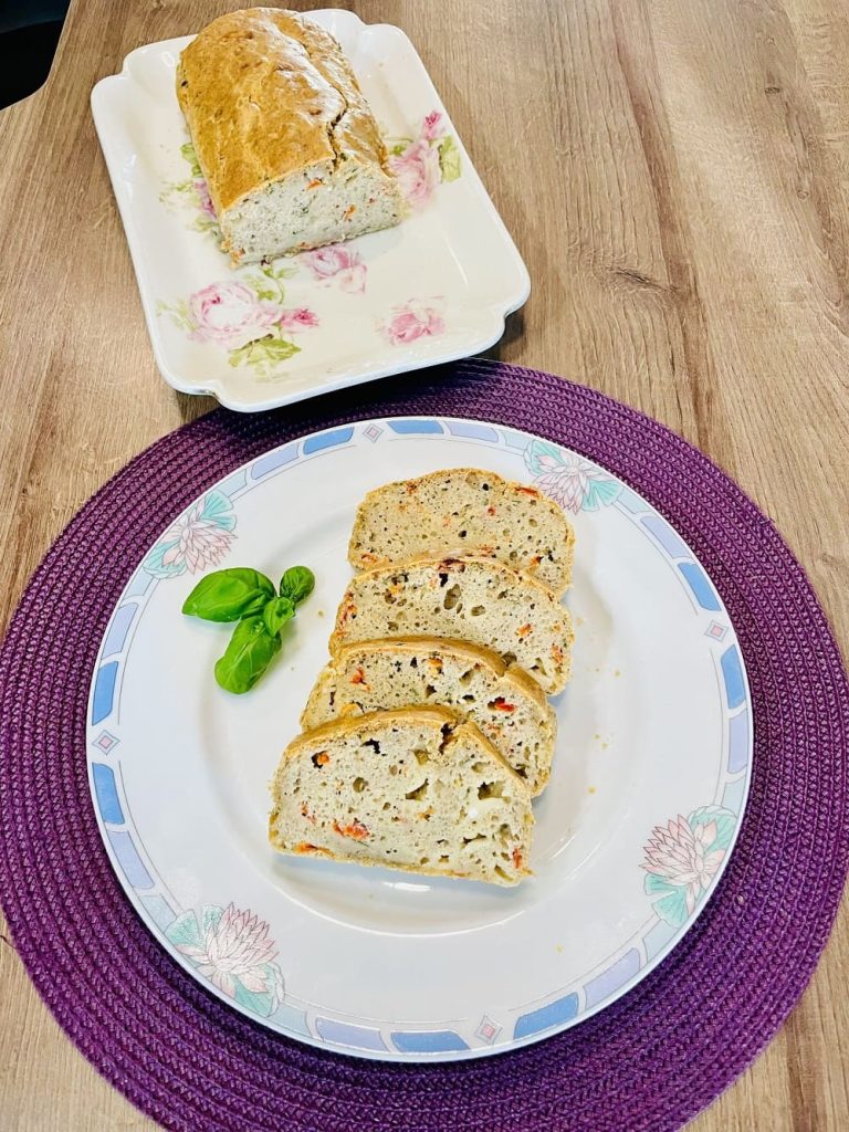Lire la suite à propos de l’article Cake au thon
