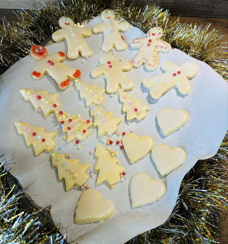 Lire la suite à propos de l’article Biscuits de Noël citron-coco