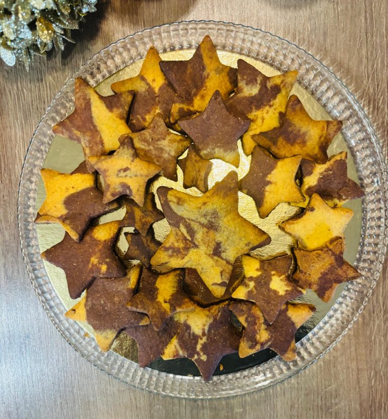 Lire la suite à propos de l’article Sablés au Beurre de Cacahuètes et Chocolat