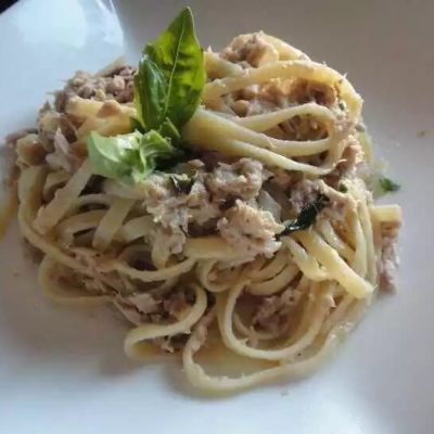 Spaghettis sans gluten au thon blanc